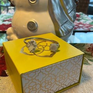 Kendra Scott Cynthia Bracelet in Silver w/ White Howlite Iridescent & Drusy EUC
